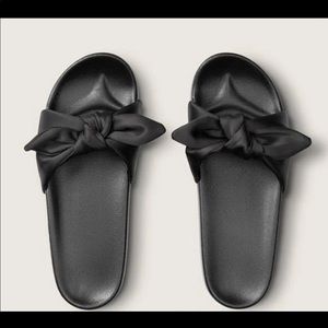 Victoria’s Secret PINK Black Bow Slides